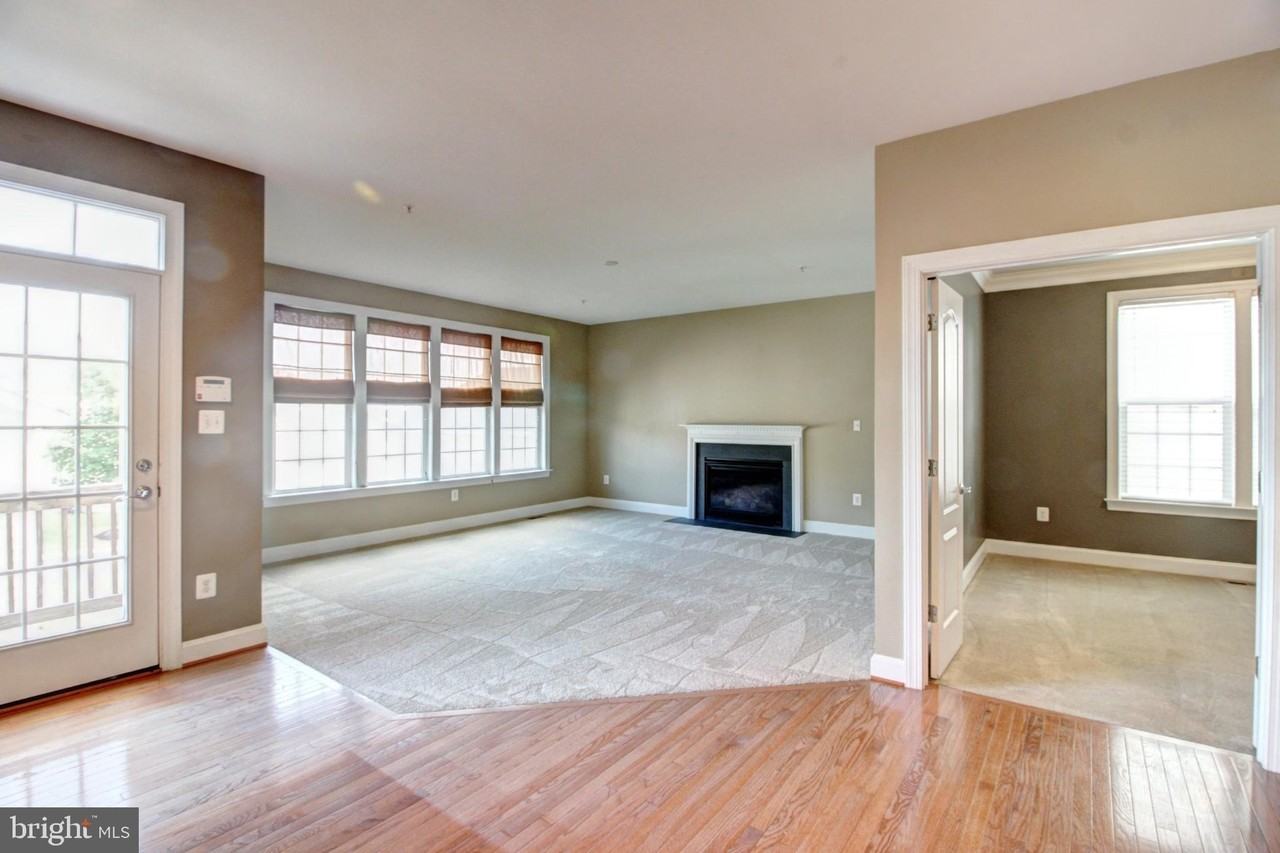 4105 Brushfield Dr - Photo 4 of 25