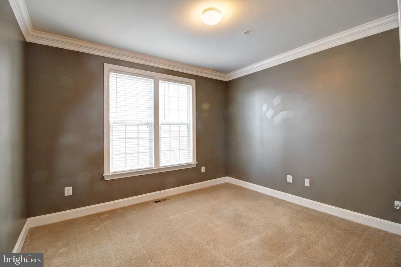 4105 Brushfield Dr - Photo 6 of 25