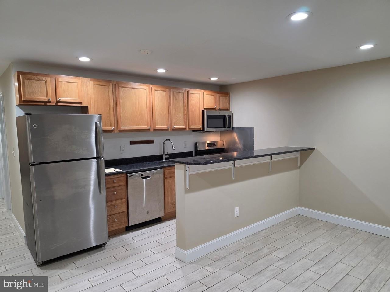 610 Kennebec Ave #B1 - Photo 2 of 9