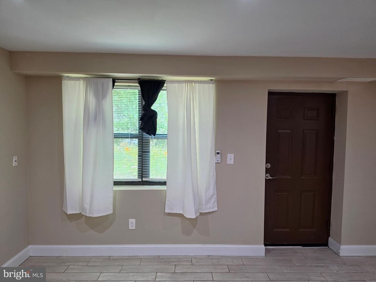 610 Kennebec Ave #B1 - Photo 3 of 9