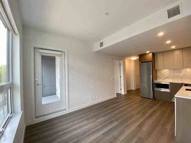 645 Como Lake Avenue #401 - Photo 2 of 16