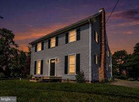 featured image of 471 Elmwood Rd N