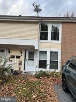 featured image of 825 Summit Chase Dr