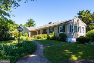 4 Scammell Dr - Photo 1 of 1