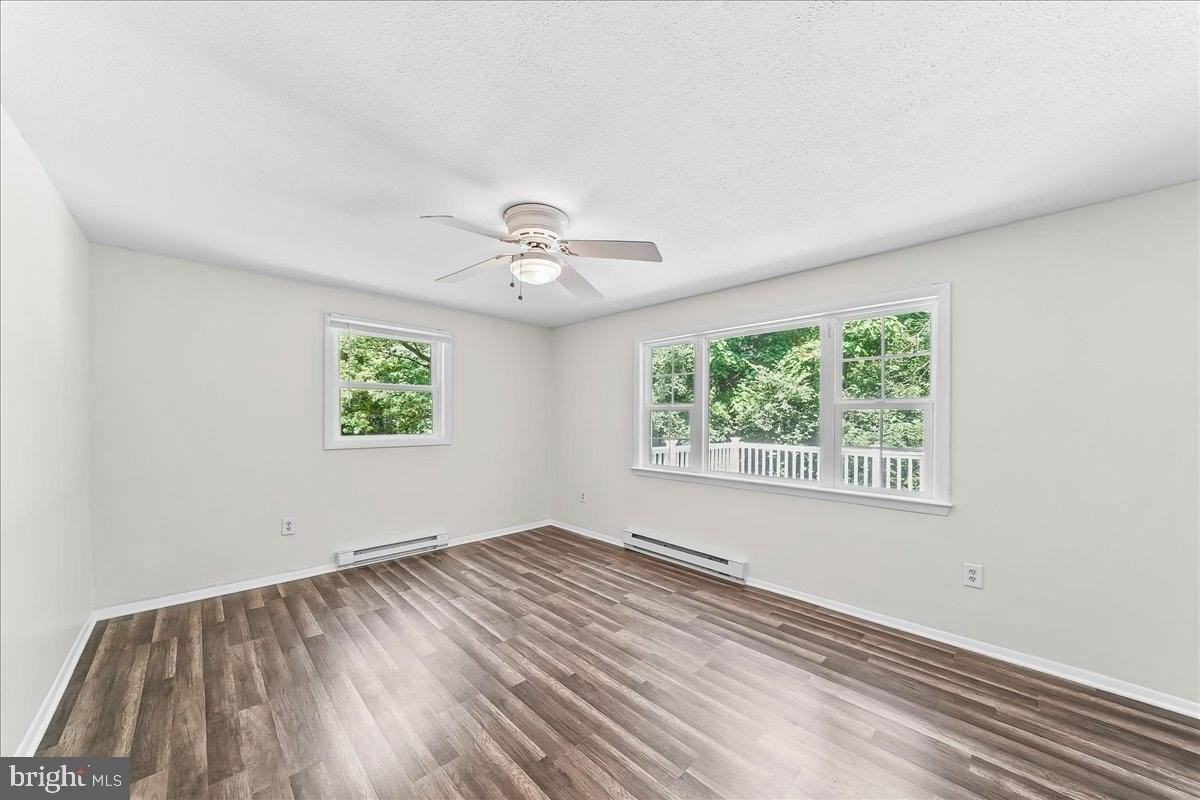 436 Spackman Ln - Photo 7 of 23