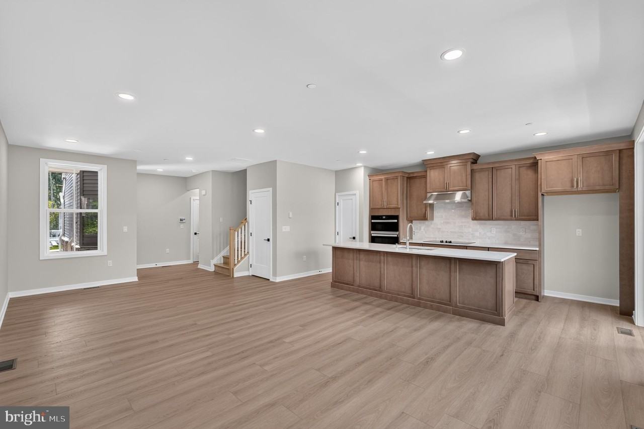 44 Grayson Ln - Photo 6 of 25