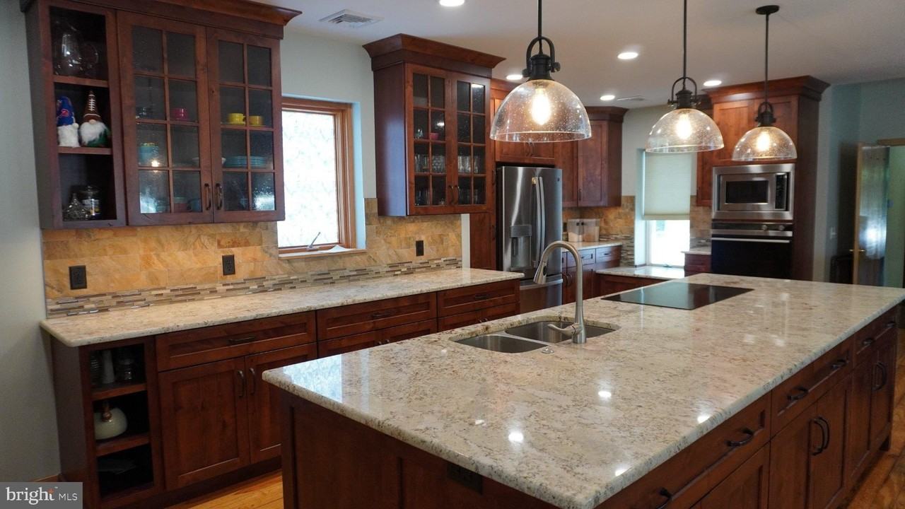 3439 Columbia Ave - Photo 5 of 28