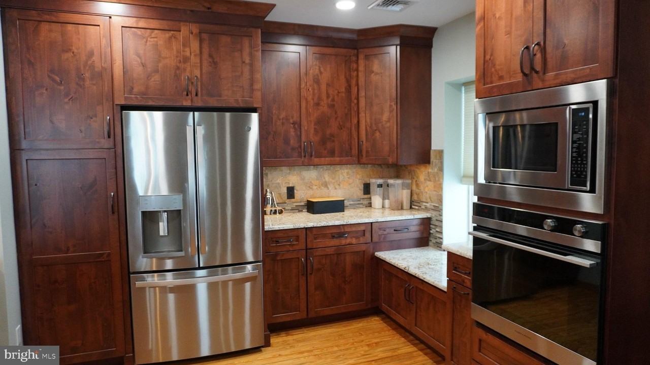 3439 Columbia Ave - Photo 7 of 28