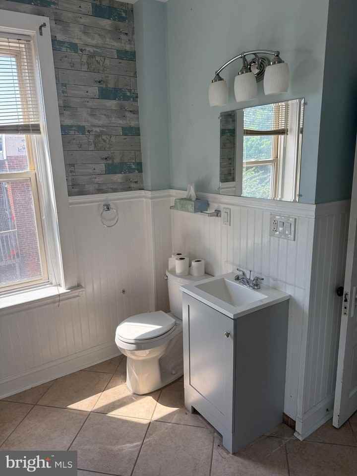361 E Main St #B - Photo 6 of 7
