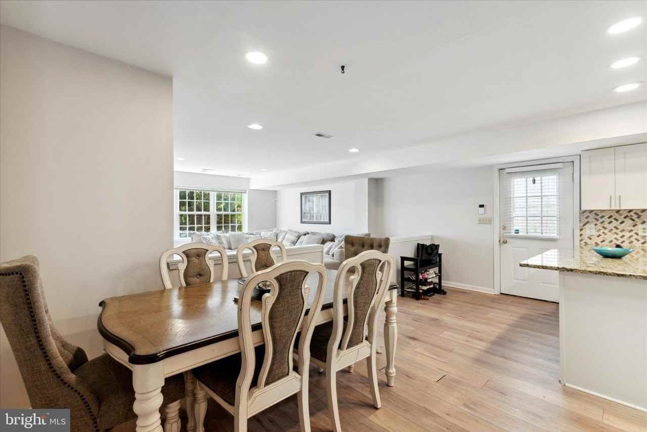 535 Gerhard St #1 - Photo 7 of 24