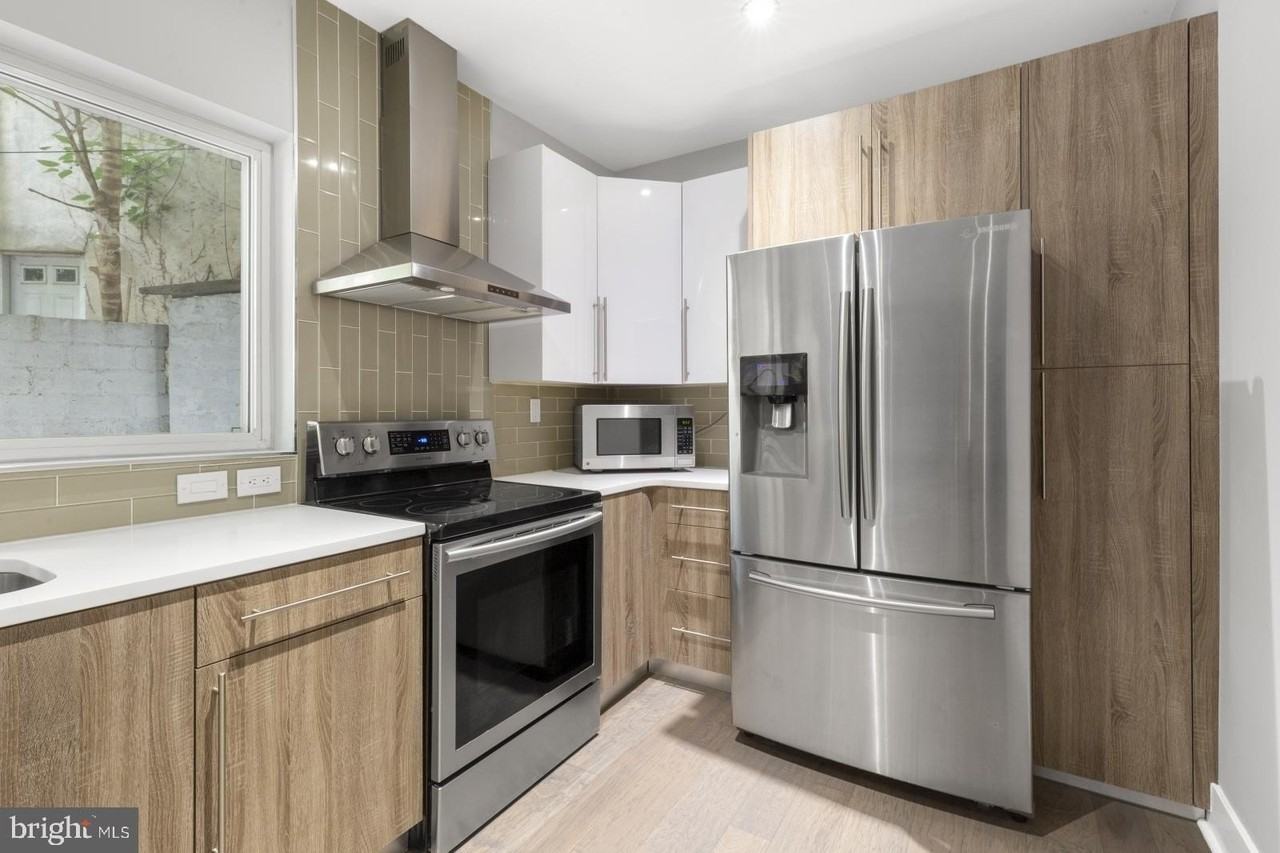 1526 Ridge Ave #1 - Photo 7 of 29