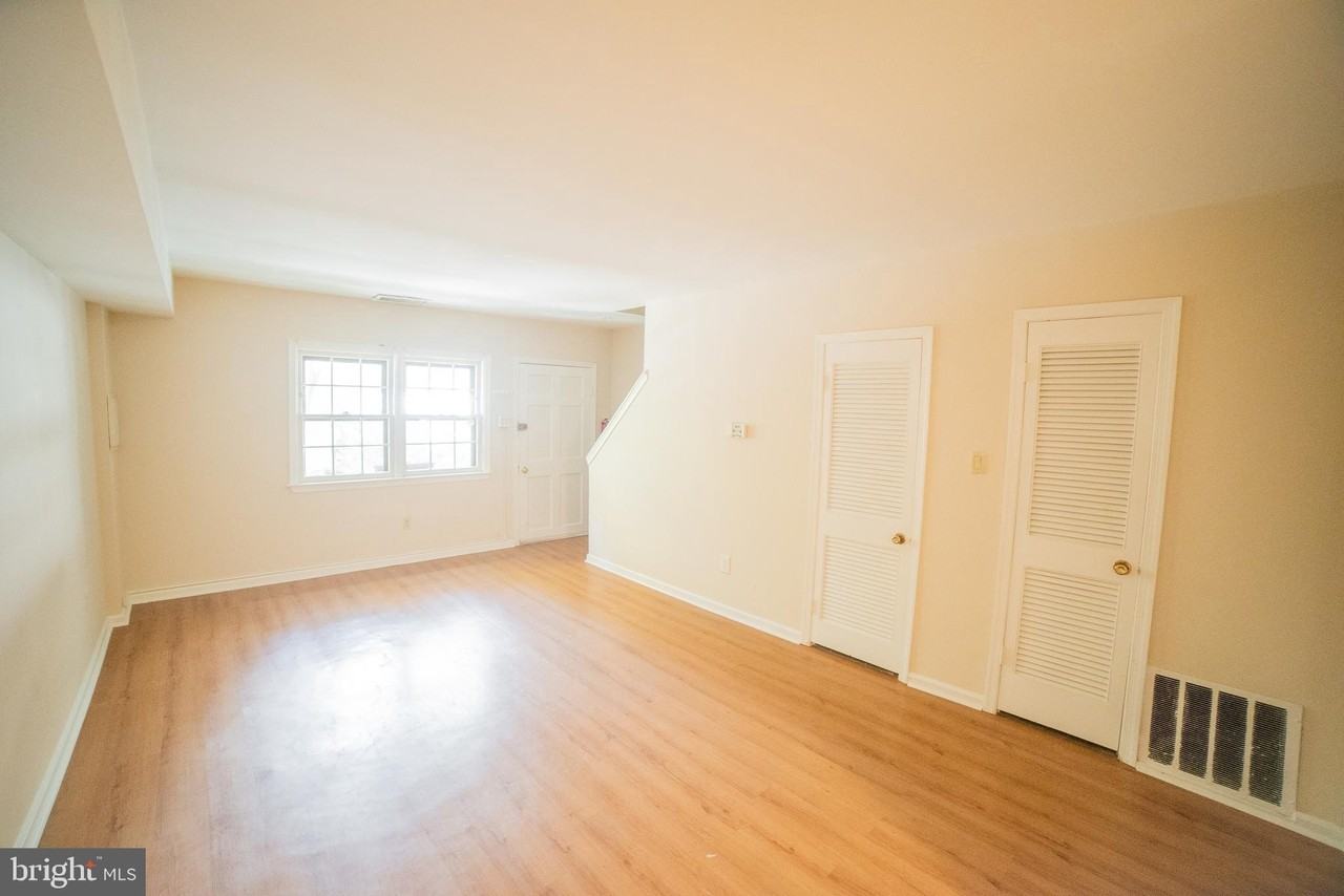2300 Naudain St #N - Photo 5 of 19