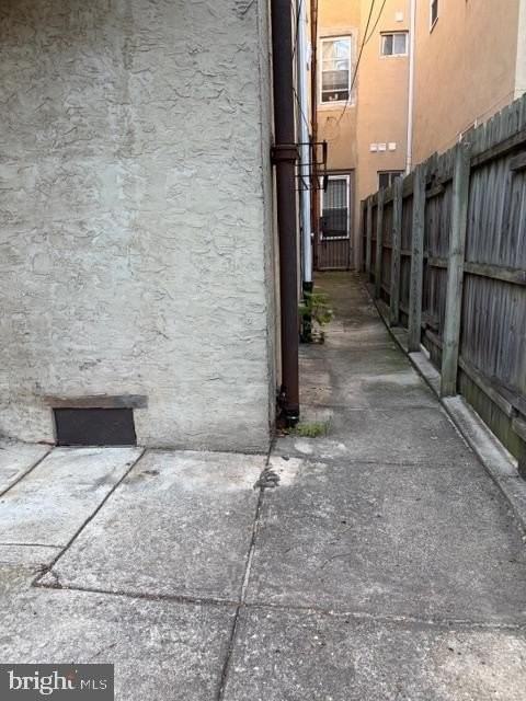 2026 Bainbridge St #1REAR - Photo 6 of 7
