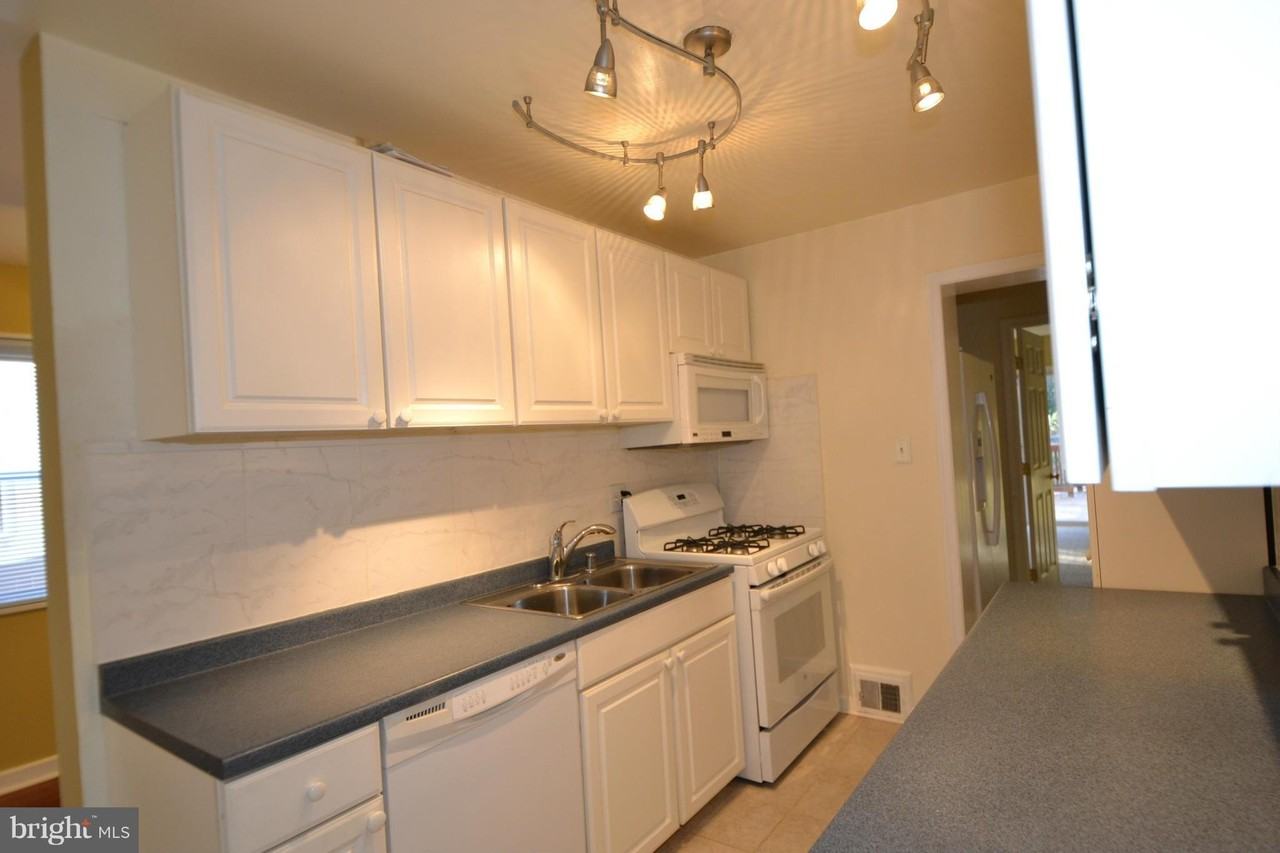 7 S Ingram St - Photo 7 of 27