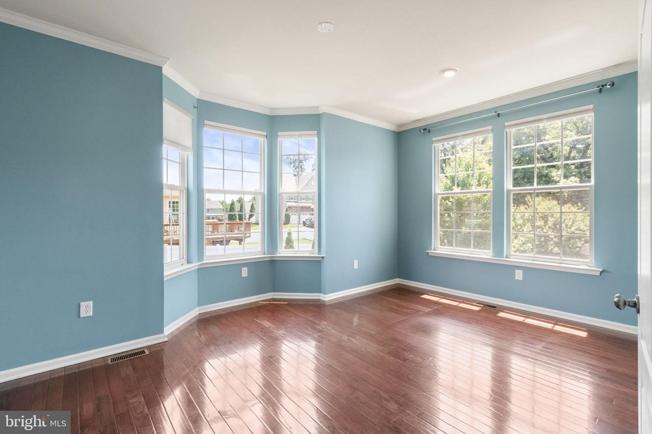 1407 Preserve Ln - Photo 7 of 35
