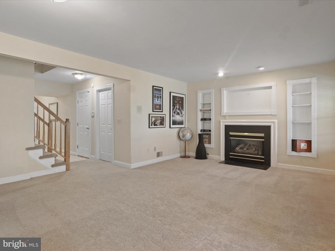 7441 Heatherfield Ln - Photo 4 of 31