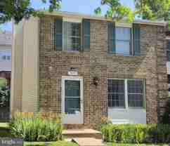 7915 Tyson Oaks Cir - Photo 1 of 1