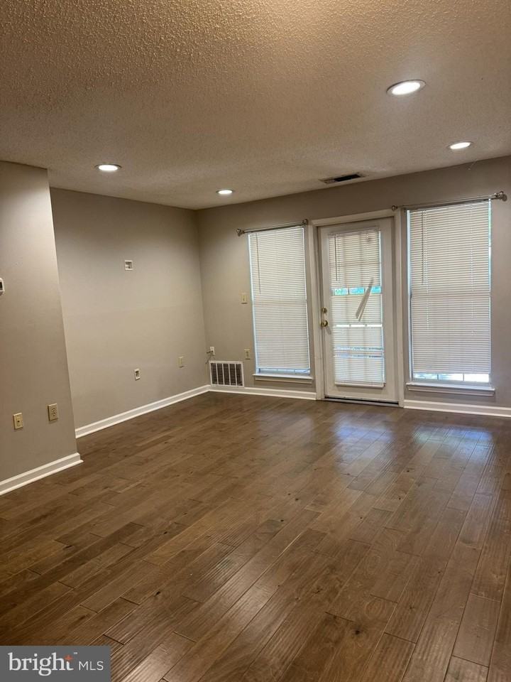 21023 Timber Ridge Ter #103 - Photo 7 of 15