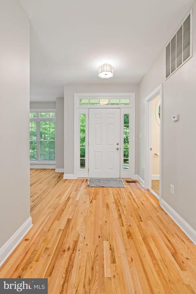 19033 Otley Rd - Photo 2 of 50