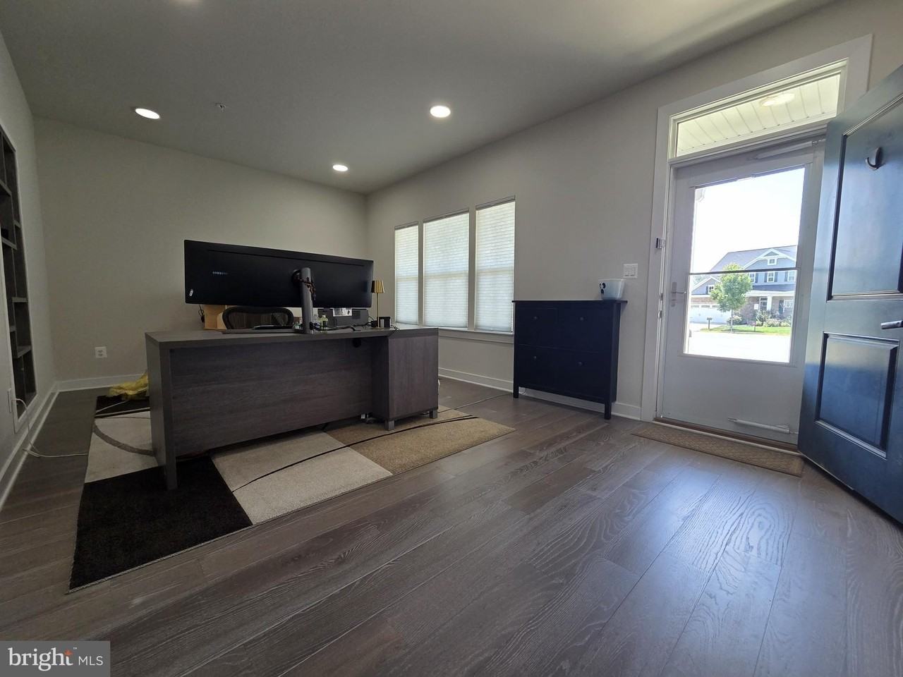 7550 Mint Springs Ct - Photo 3 of 50