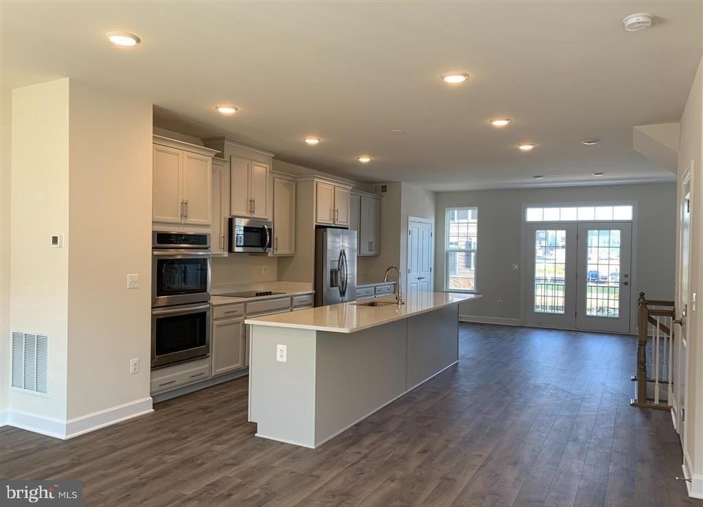 10632 Hinton Way - Photo 3 of 4