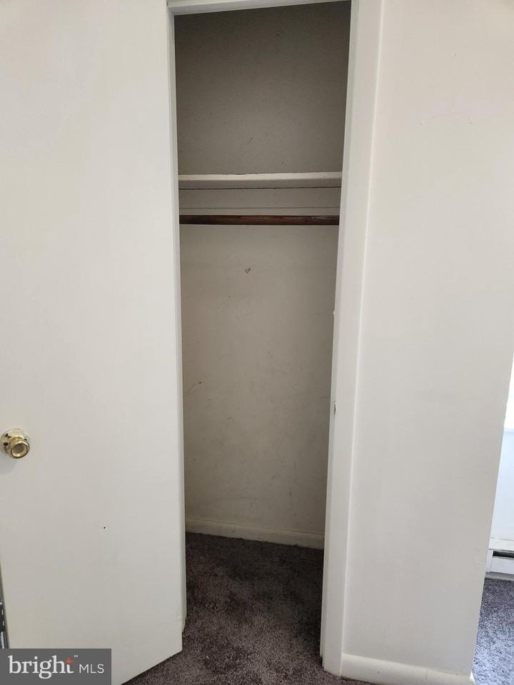 406 E Moler Ave #1 - Photo 7 of 11