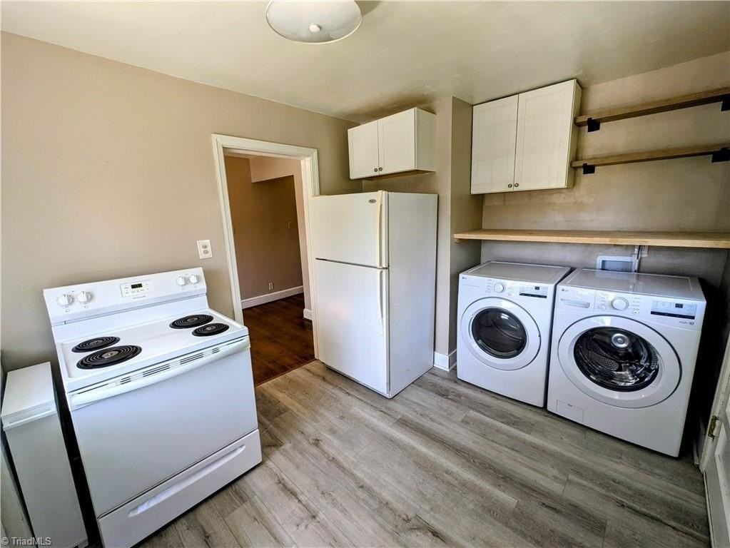1004 Lockland Ave - Photo 4 of 12