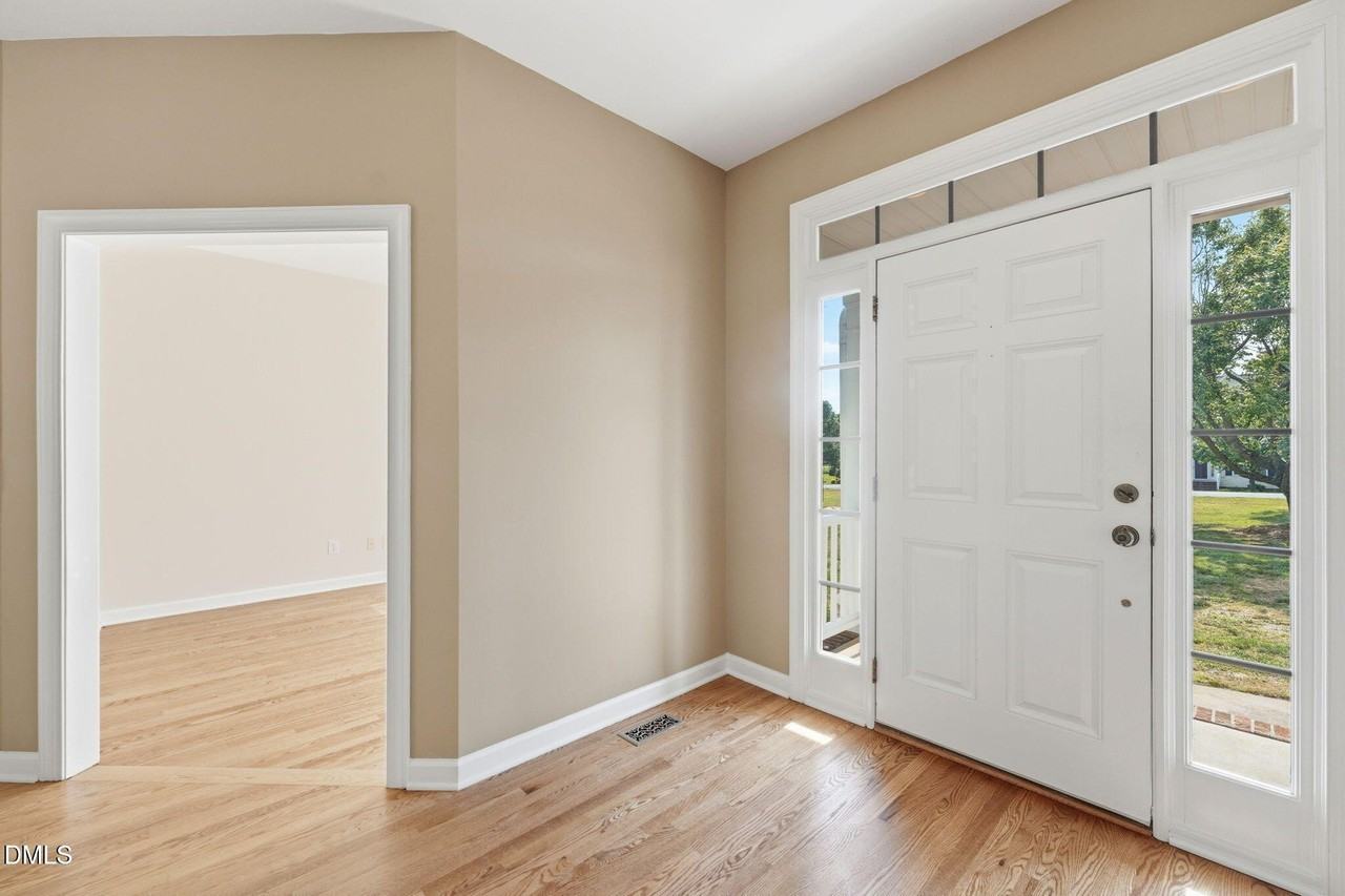 5816 Acorn Knoll Pl - Photo 2 of 48