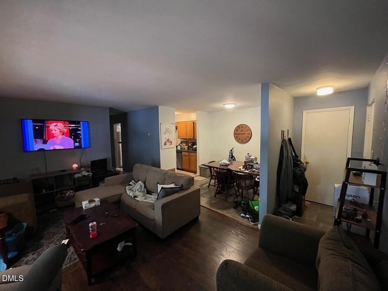 1022 Sandlin Pl #J - Photo 3 of 19