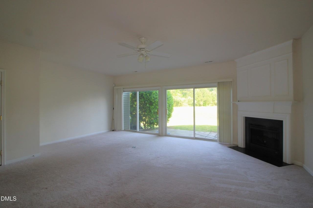 104 Hickory Meadow Cir - Photo 6 of 16