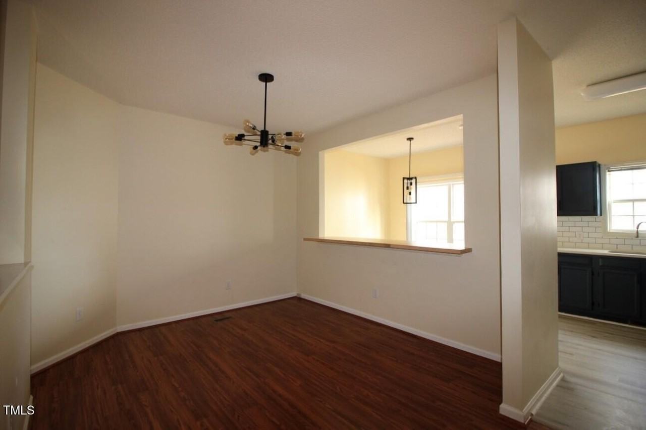 3020 Alder Ridge Ln - Photo 3 of 15