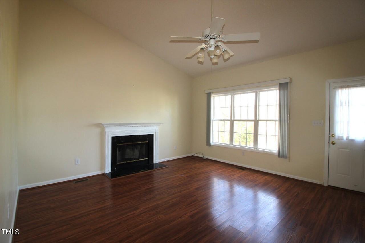 3020 Alder Ridge Ln - Photo 6 of 15