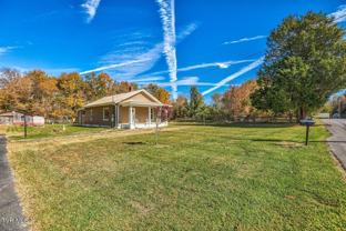 124 Harber Ln - Photo 1 of 1