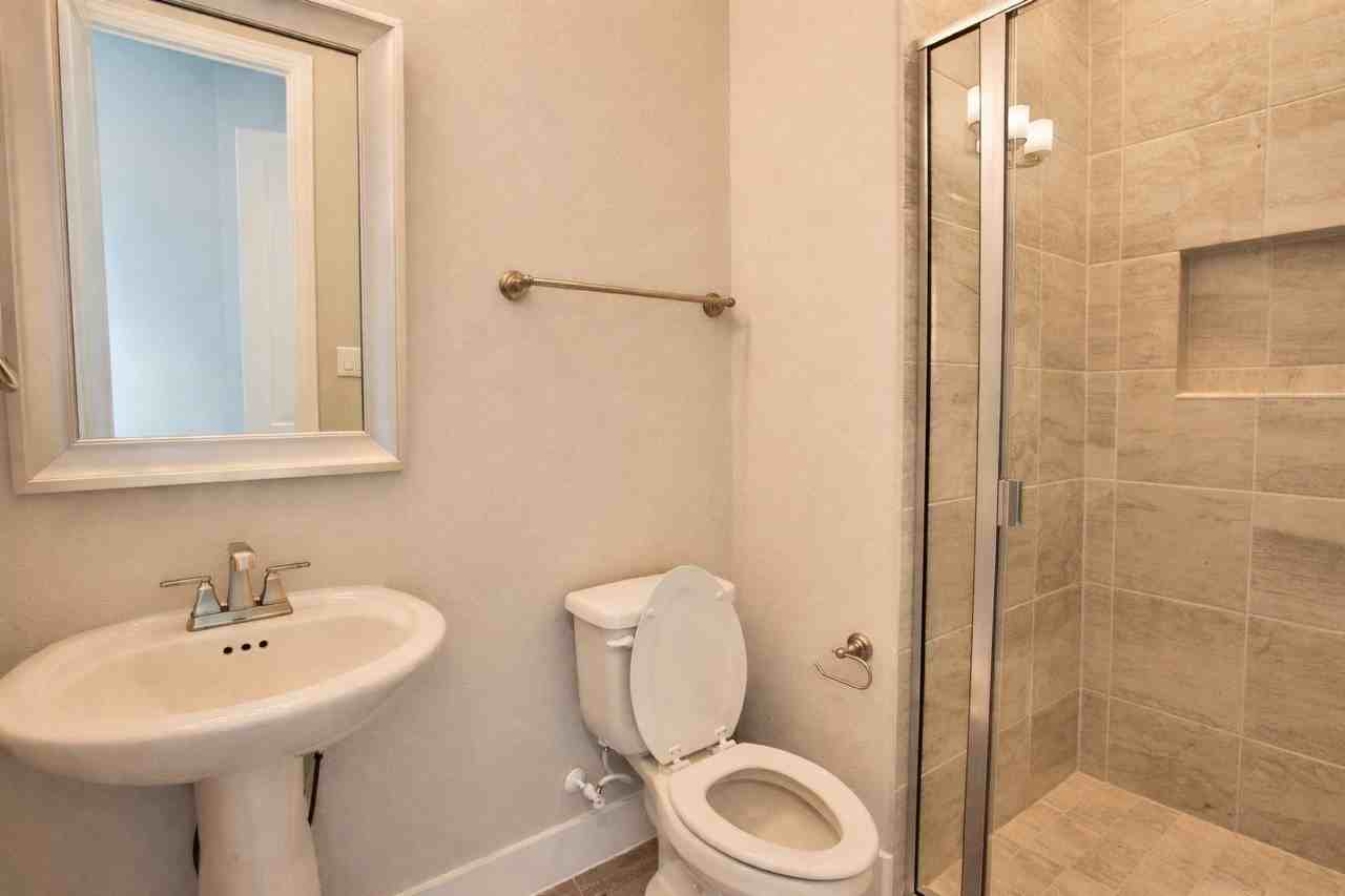 2820 Fountain Park Dr - Photo 7 of 10