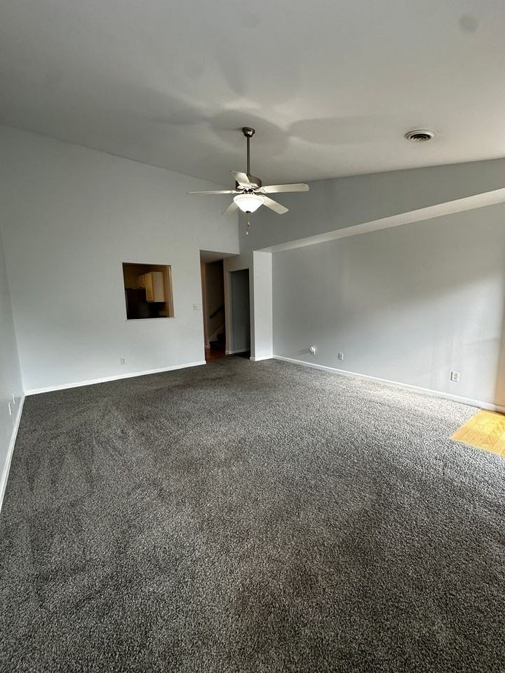 1643 Wood Song Ln - Photo 4 of 39