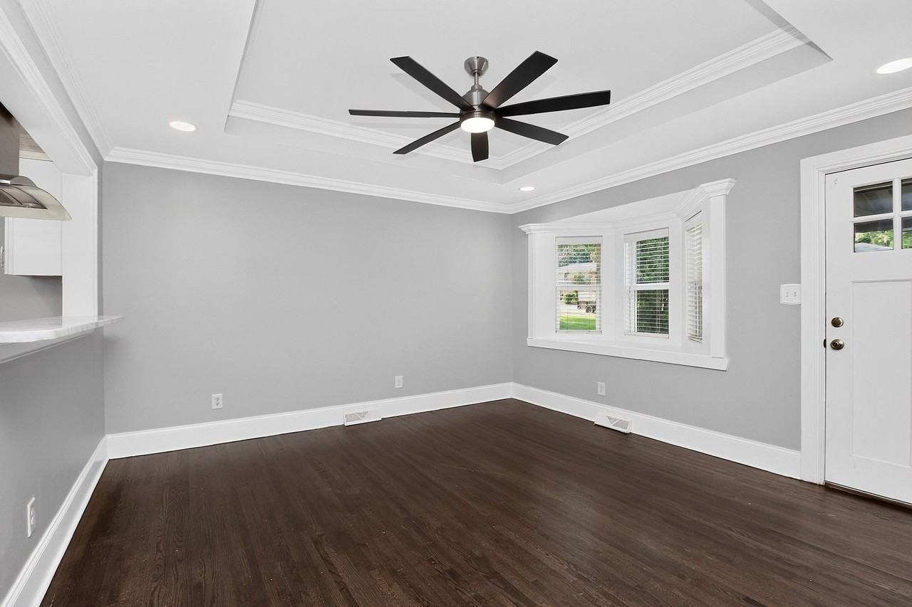 3945 Winfield Dr - Photo 2 of 19