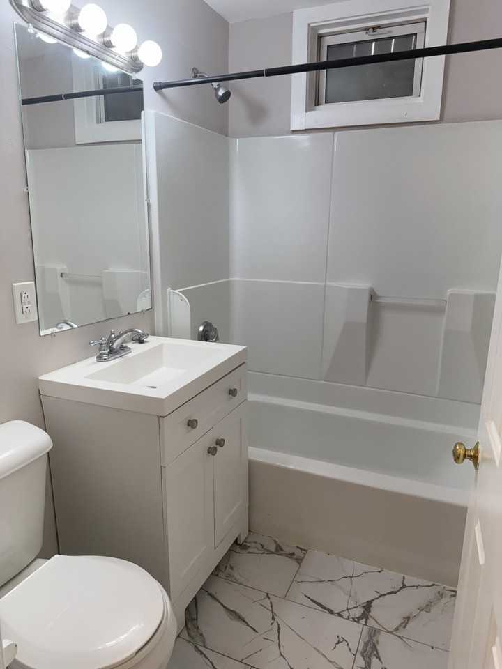 95 Willowwood St #3 - Photo 4 of 5