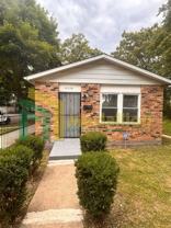 8358 S Morgan St - Photo 1 of 1