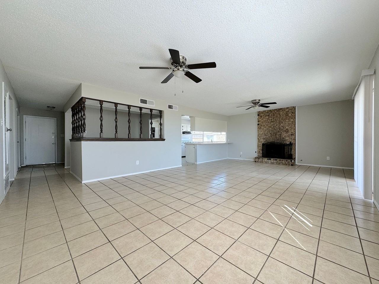 10200 Galahad Way - Photo 6 of 18