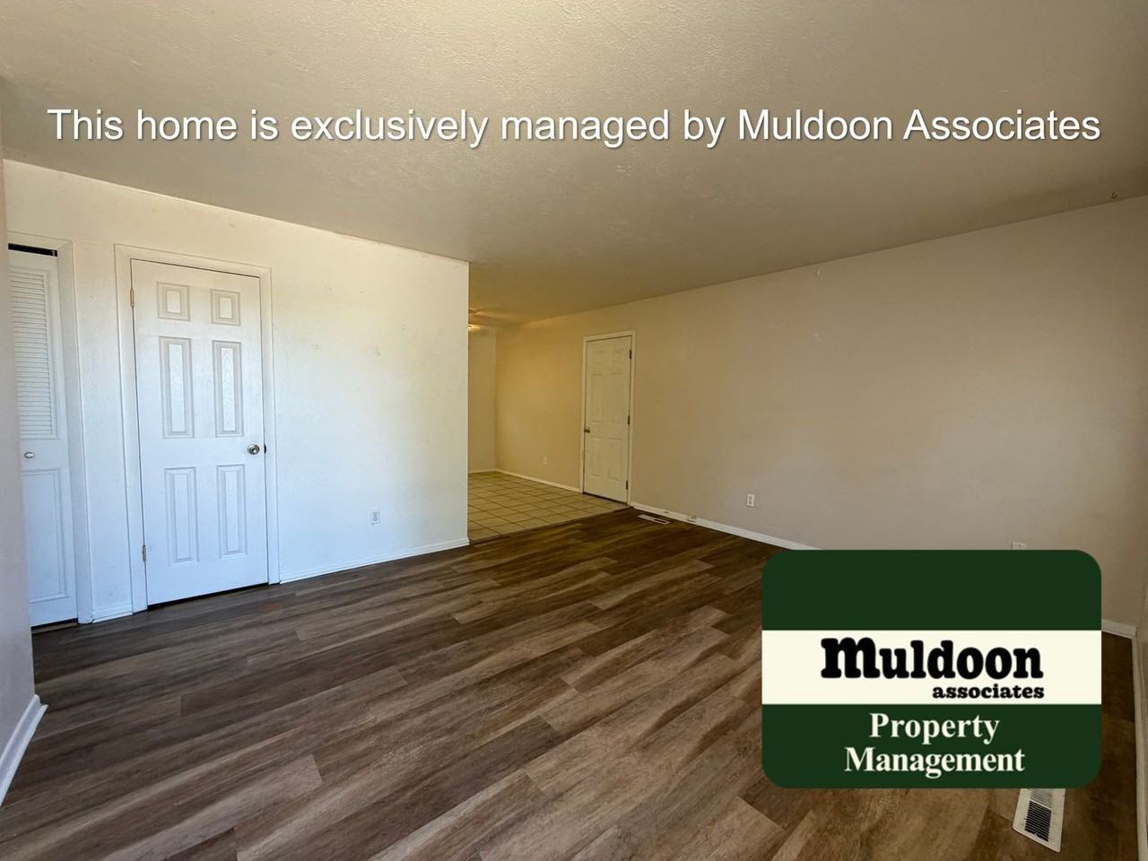 4430 Drummond Cir - Photo 3 of 20