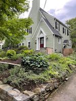 featured image of 6917 Woodside Pl