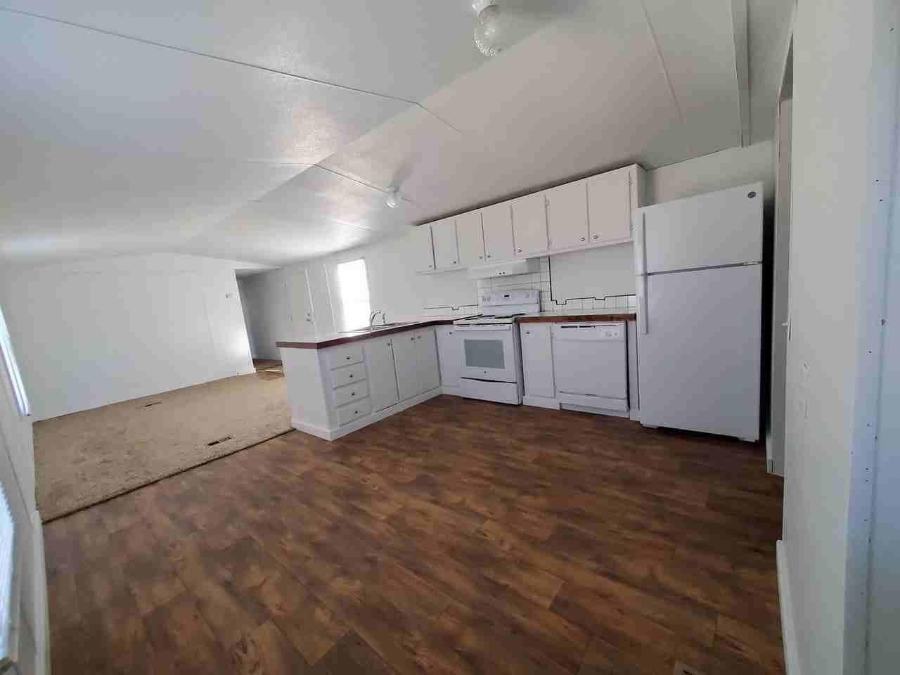 2774 Culberson Ln Trlr 11 - Photo 3 of 18