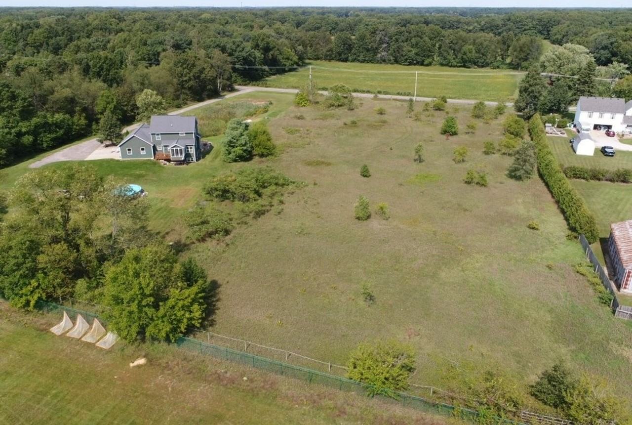 10600 Brummitt Rd - Photo 6 of 34