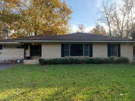 featured image of 2204 Clinton St