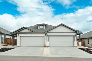 featured image of 436 Parkline Dr