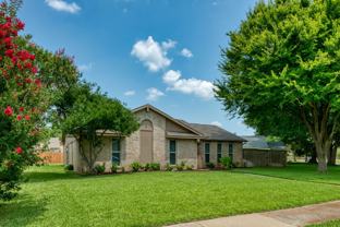 3013 Queens Way - Photo 1 of 1