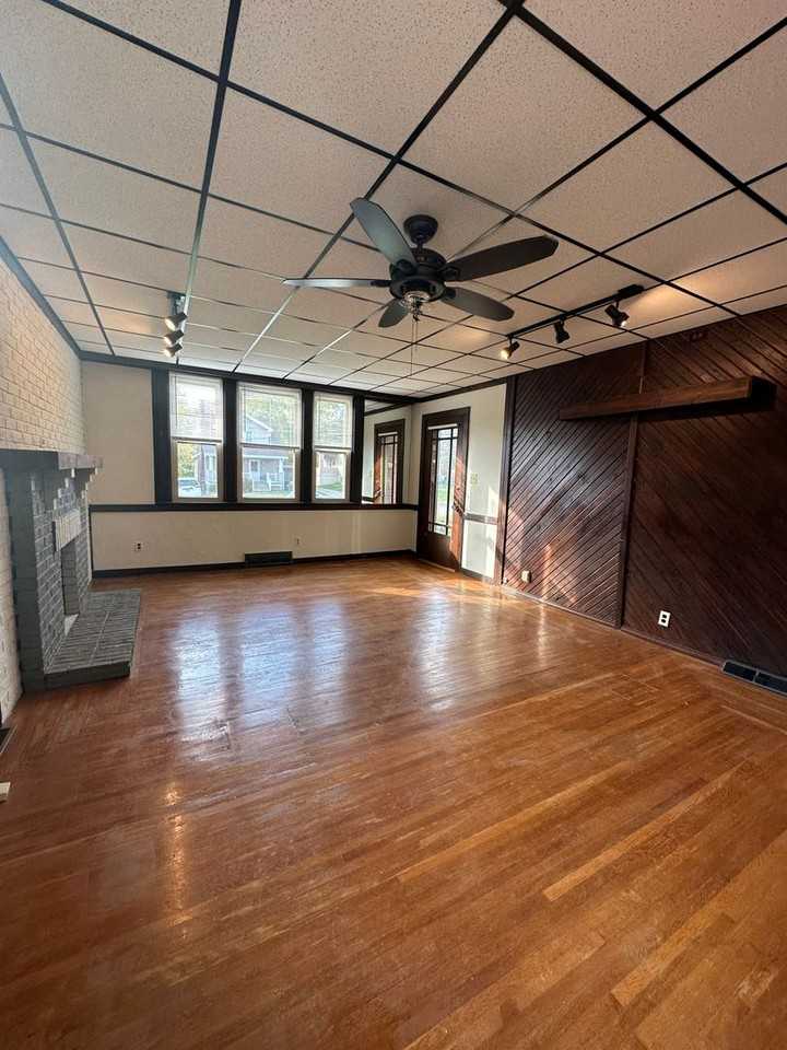 3468 Mayfair Ave - Photo 5 of 27