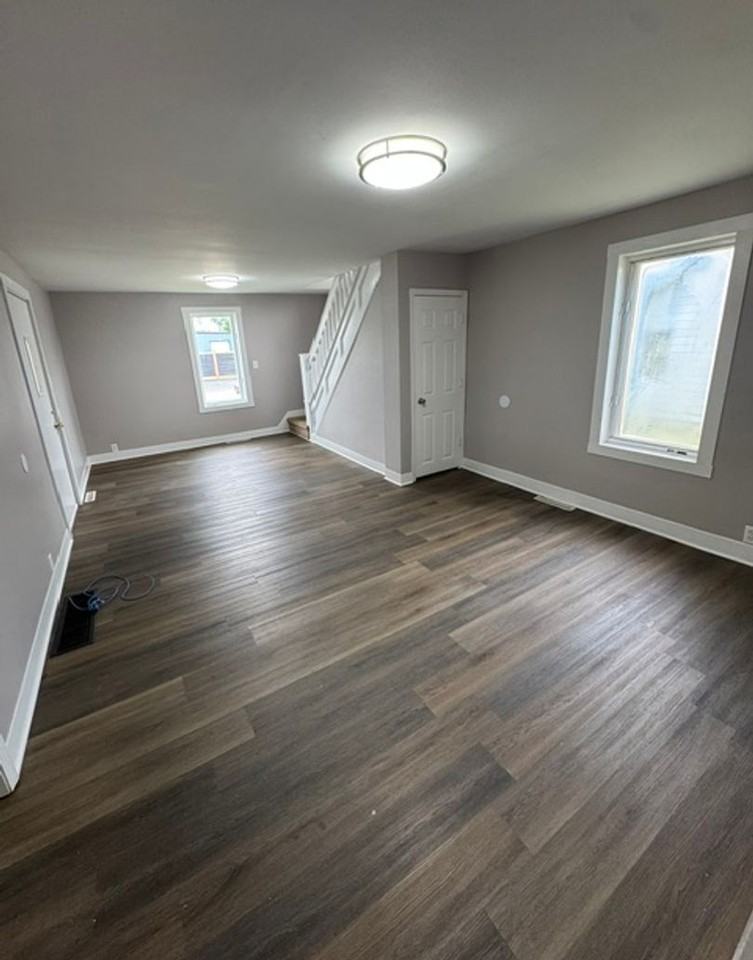 506 Constance Ave - Photo 2 of 8