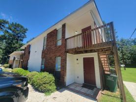 1546 Hamilton Dr #202 - Photo 1 of 1