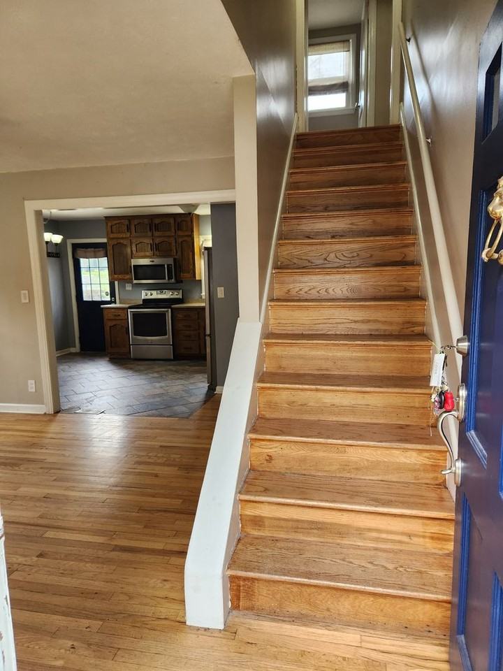 6533 Pinkney St - Photo 2 of 15